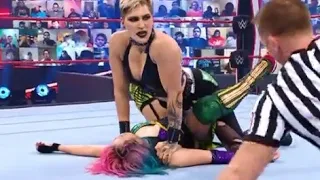 Rhea Ripley vs Asuka Ringside Charlotte Flair Raw review