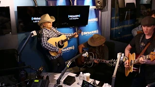 Dwight Performs "Me And Paul" With Lukas Nelson