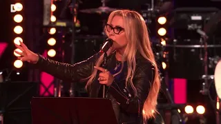 Swiss Indoors 2019, ANASTACIA „Left Outside Alone“