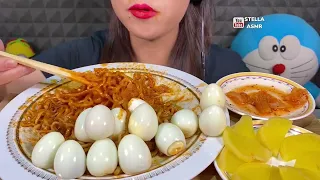 asmr bioled egg and spicy noodles