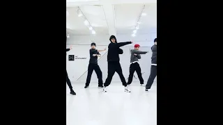 SF9   'Puzzle' Choreography Video ROWOON CUT