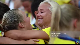 PERNILLE & MAGDA TRUE LOVE AND SOULMATES