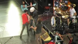 Pearl Jam with NEIL YOUNG-Rockin' In The Free World LIVE in HD