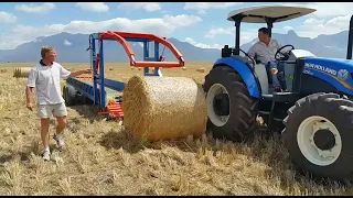 Self loading bale trailer by Hennie Ingwersen