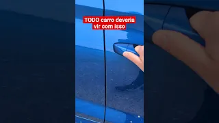 TODO carro deveria vir com isso!