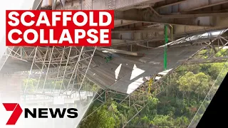 Scaffold collapses under Albert rail bridge at Indooroopilly | 7NEWS