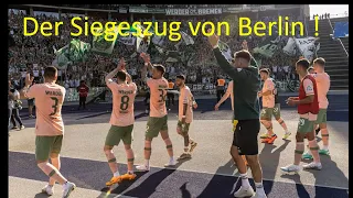 Werder Vlog Spieler feiern nach dem Spiel mit den Fans
