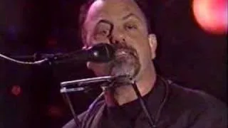 Billy Joel and Elton John singing Piano Man