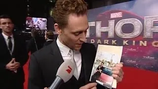 Am roten Teppich der Thor 2 Premiere - Tom Hiddleston, Chris Hemsworth, Natalie Portman