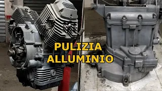 Pulizia motore Moto Guzzi V50 con Creolina e Soda Caustica (alluminio)