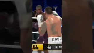 Александр Усик - Даниэль Дюбуа. Бокс. момент нокаута 🥊