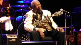 B B  King  Teatro Guaira 02 10 2012 Rock me baby