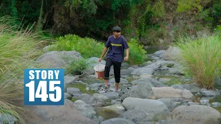 [Story 145]Picking horn snails(agurong/suso) in the river,  cook dinner for the family!