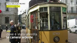 Addio a Carla Fracci, davanti alla camera ardente la scampanellata del tram come faceva papà Luigi