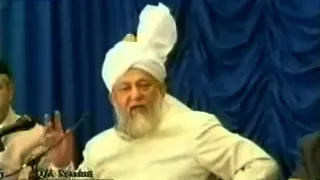 Hazrat Mirza Tahir Ahmad - Majlis E Irfan - (On Lahori Jamat And European Union) - by roothmens