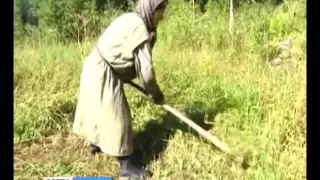 Агафья Лыкова звонит режиссеру Андрею Гришакову. Заимка староверки на реке Еринат. 4.07.2016