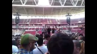 Madonna checking stage just before Istanbul concert