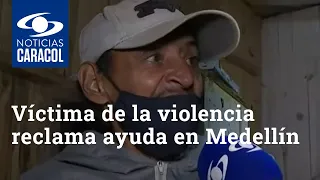 Víctima de la violencia reclama ayuda en Medellín para conseguir una prótesis