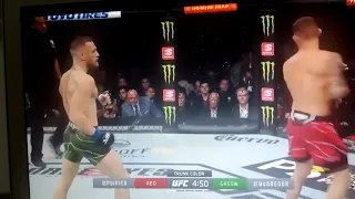 All Connor Mcgregor's kicks to Dustin ufc 264. Which kick broke Connor's leg?