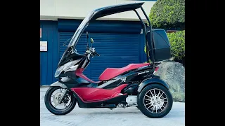 HONDA　PCX150-2　Roofed-Trike　BLACK/RED