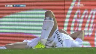 Gareth Bale knee injury ~ Villarreal vs Real Madrid ~ 14 09 13   YouTube