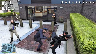 GTA 5 - MICHAEL AND TREVOR’S ROGUE POLICE OFFICER TEN STAR COP BATTLE AT THE POLICE STATION!