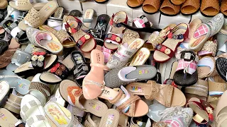 Karachi Lunda Bazar || Branded Sandals, Shoes ,Chapal Collection || Footwear || Nafeesa Lifestyle