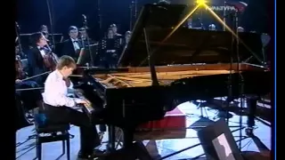 Young Daniil Trifonov plays  Mozart k466 Cadenza (I mov.)