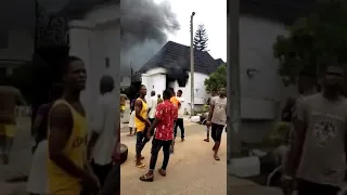 Hope Uzodinma house in Omuma, Imo state set ablaze