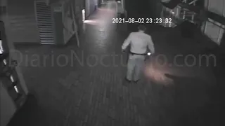 Fantasma ataca a vigilante de la alcaldía de Armenia - video completo y ampliado en cámara lenta