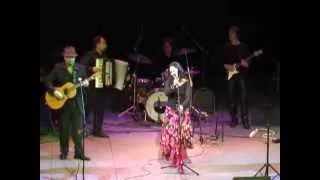 Leonsia Erdenko Gypsy Band - Jewish Song.mpg