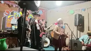 COPLAS DE SANTA VERACRUZ 2023 "ENCARNACIÓN LAZARTE & TOXICOS BAND"