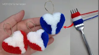 KEY RING HEART MADE FROM THE BEST POMPOM. how to make a heart out of yarn