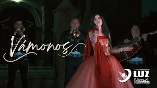 Silvia Zepeda - VÁMONOS (video oficial)