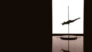 Saulo Sarmiento Shadows Pole Dance  act