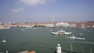 UNESCO threatens to 'blacklist' Venice if Italy doesn't start to look after historical sites