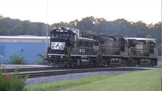 Norfolk Southern 994 Northbound Power w/ Genset Switcher! Austell,Ga 07-01-2010© (16x9)