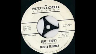 Audrey Freeman  -   Three rooms