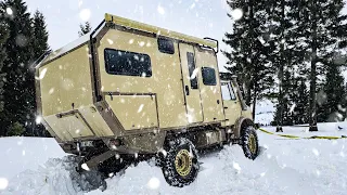 CARAVAN WAS BURIED IN THE SNOW AT THE CAMP