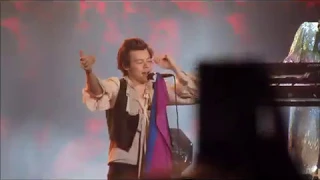 What makes you beautiful - Harry Styles ziggo dome 2018