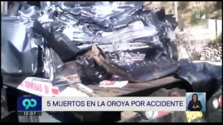 La Oroya: colisión entre auto y camión deja cinco personas muertas