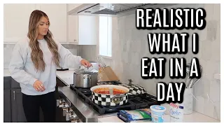 REALISTIC WHAT I EAT IN A DAY VLOG | Tara Henderson