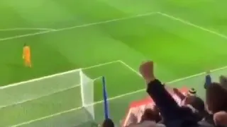 " Ole Ole Ander Herrera " Manchester United fans singing at Stamford bridge