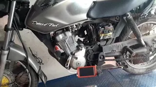 Como fazer carregador de celular pra moto