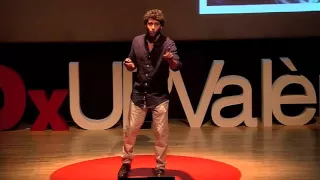 Cómo fabricar una terapia alternativa | Mariano Collantes | TEDxUPValència