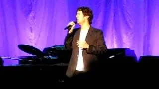 Josh Groban sings Alejate - Copenhagen, September 18th, 2011