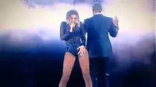 Beyonce Feat JayZ Z Drunk In Love Grammy Awards 2014 Official   360p