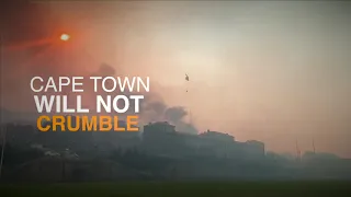 Table Mountain continues to burn out of control