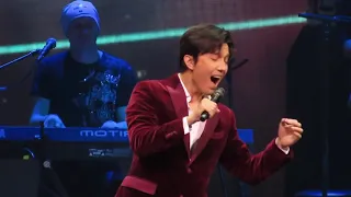 Dimash Qudaibergen / Kudaibergen | Димаш Кудайберген - "Love is like a dream" | New York | SuperZoom