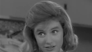 The Patty Duke Show S1E01 The French Teacher